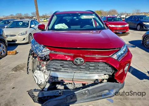 2020 Toyota Rav4 Xle z USA, uszkodzony, nr VIN 2T3W1RFVXLW075626